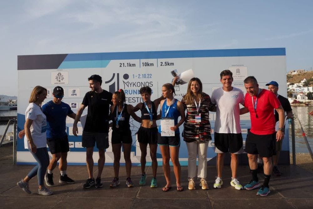 Mykonos Running Festival 2022: Επέστρεψε στους αγώνες με δύο νίκης η Σόνια Τσεκίνι runbeat.gr